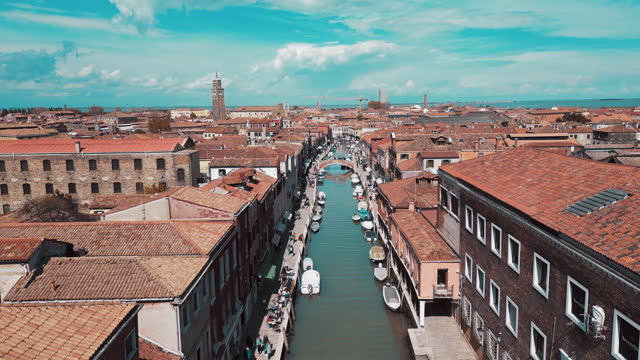 istockphoto 1484420443 640x640