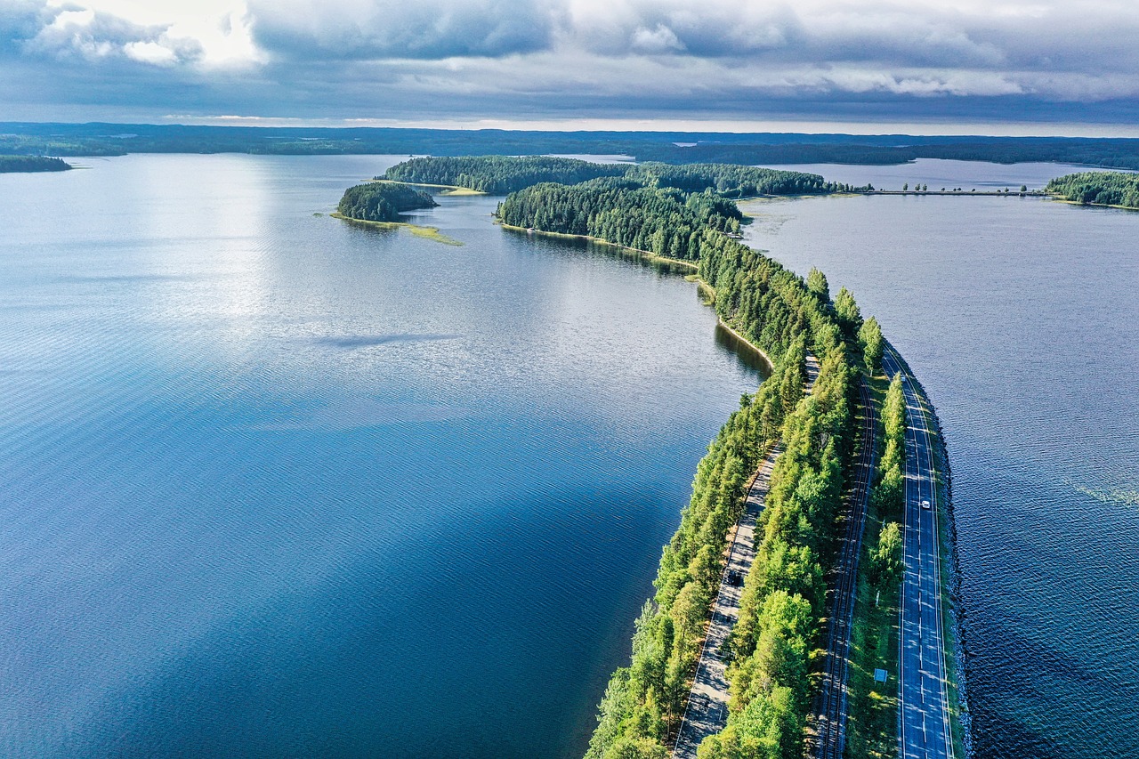 lake 7415097 1280