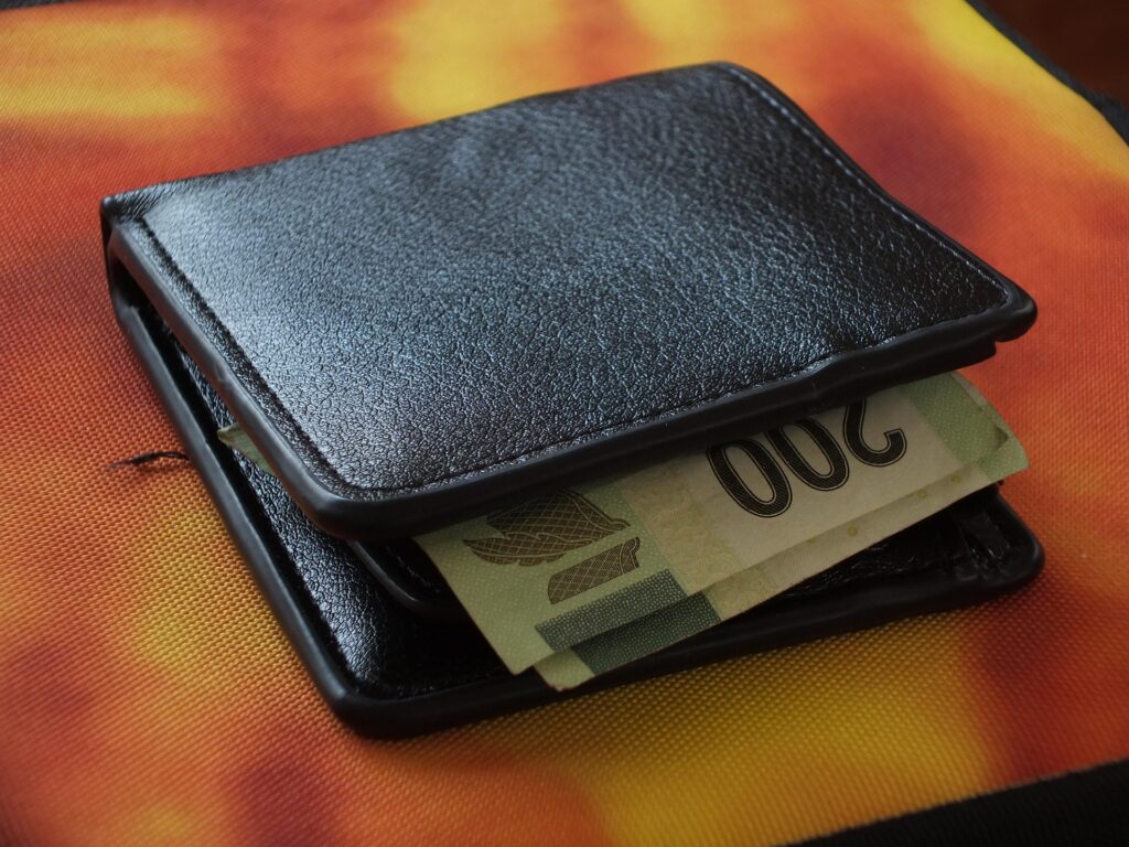 josemiguels wallet 1326017 1920